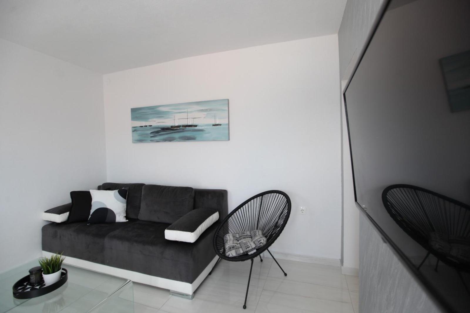 Apartment With Terrace And Sea View - Lucic Trogir Kültér fotó